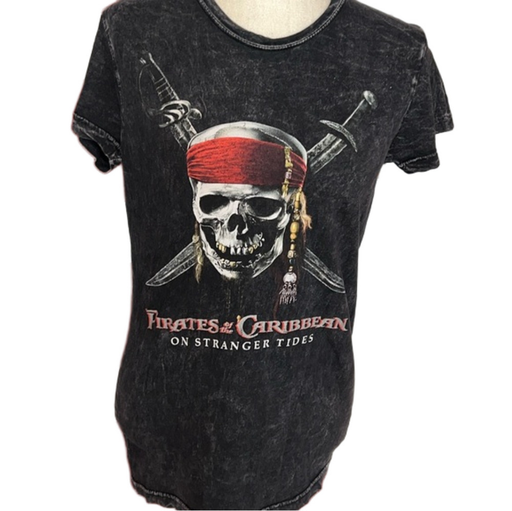 Disney Pirates of The Caribbean Stranger Tides M